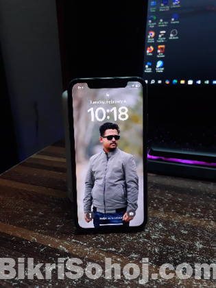 iPhone X (64 GB) Used